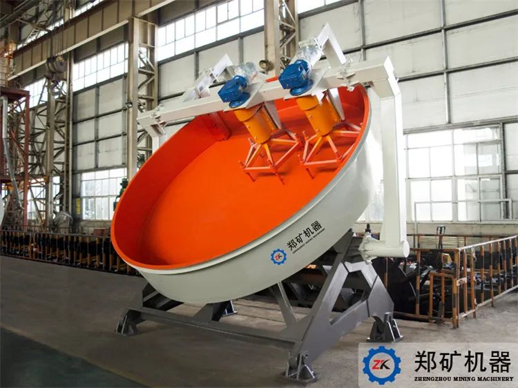 制粒機.jpg 制粒機.jpg